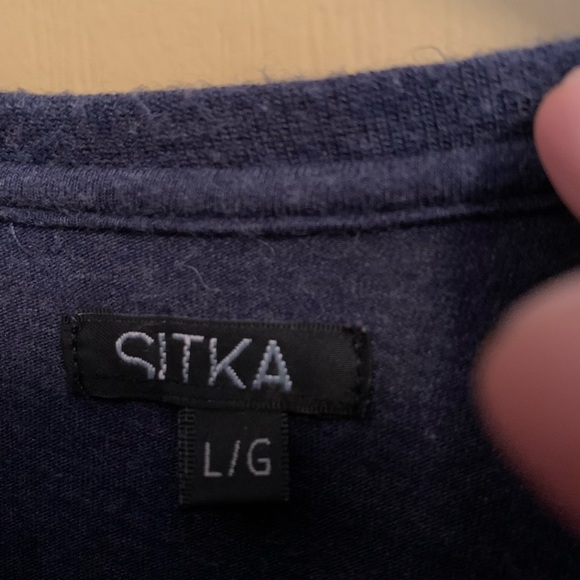 SITKA, angled tunic, size Large. 34 inches from mid shoulder to longest side - Picture 2 of 2